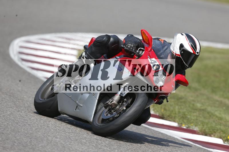 Archiv-2025/49 26.08.2025 Cornu Master School ADR/rot-rouge/40